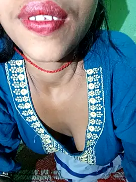 Snapshot of Miss_triha chatting on 11.07.25 Miss triha online show from 11.07.25