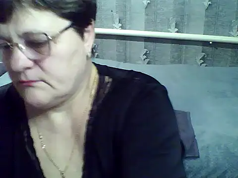 Snapshot of ElzaJewel chatting on 01.13.26 ElzaJewel online show from 01.13.26