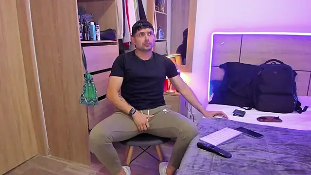 ILoveNYStyle online show from 03.19.25