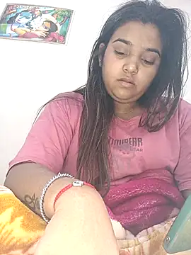 Snapshot of RAYI_01 chatting on 02.14.25 RAYI 01 online show from 02.14.25