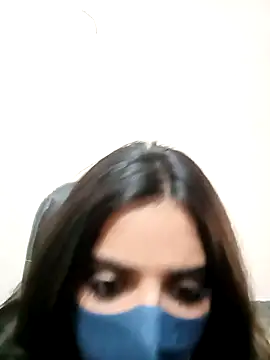 Snapshot of RAYI_01 chatting on 03.22.25 RAYI 01 online show from 03.22.25