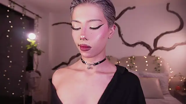 soidai miiu online show from 10.22.25