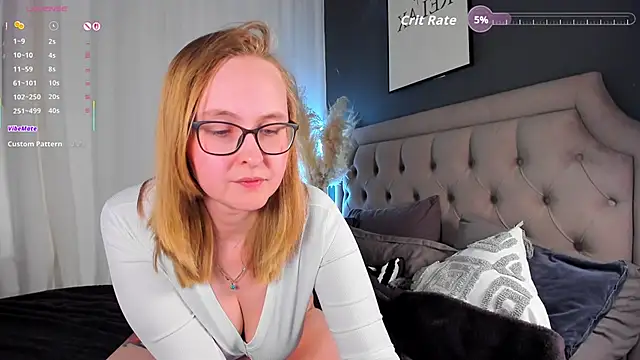 Agatha Mott online show from 04.24.26