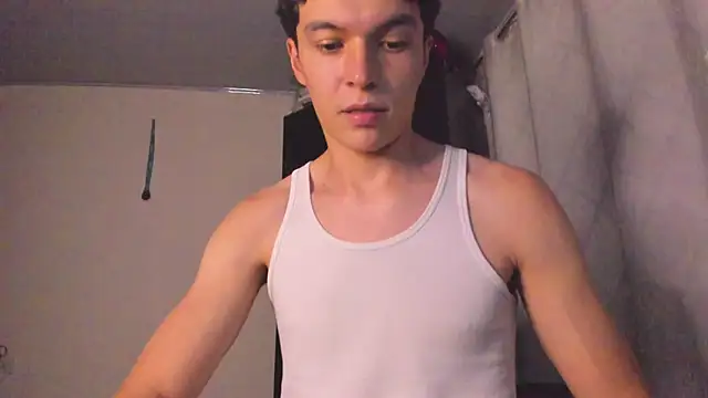 Mastrangelo xxx online show from 03.14.25