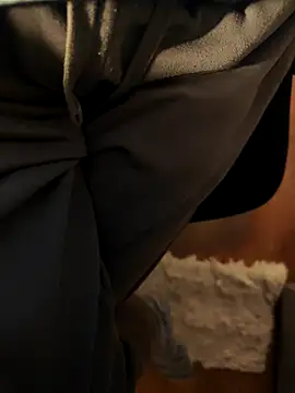 Snapshot of leinadanal chatting on 03.21.25 leinadanal online show from 03.21.25