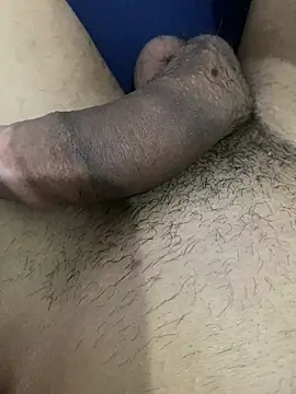 Snapshot of danielpg25 chatting on 02.16.25 danielpg25 online show from 02.16.25