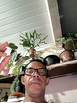 Snapshot of Renato571 chatting on 04.26.26 Renato571 online show from 04.26.26