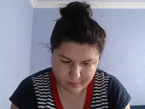Snapshot of KiraSwee chatting on 01.30.25 KiraSwee online show from 01.30.25
