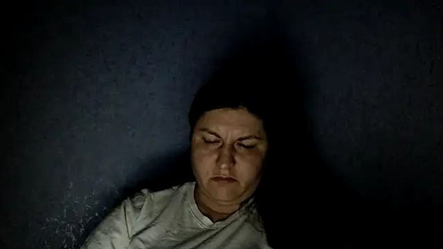 Snapshot of KiraSwee chatting on 09.09.25 KiraSwee online show from 09.09.25