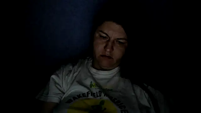 Snapshot of KiraSwee chatting on 09.14.25 KiraSwee online show from 09.14.25