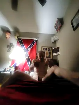 Snapshot of Dara4q chatting on 02.04.25 Dara4q online show from 02.04.25