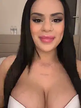 Snapshot of mrsbellanova chatting on 02.12.25 mrsbellanova online show from 02.12.25