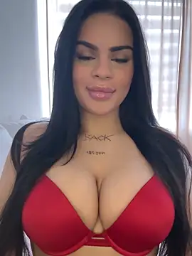 Snapshot of mrsbellanova chatting on 10.09.25 mrsbellanova online show from 10.09.25