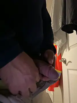 aleds17668 online show from 10.22.25