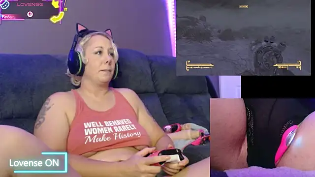 Trixiekittycutie online show from 09.19.25