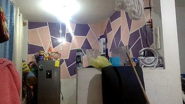 Snapshot of sharonlopez9611 chatting on 02.20.26 sharonlopez9611 online show from 02.20.26