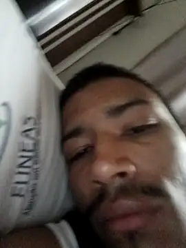 Mineirinho043 online show from 03.15.25