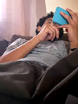 Mineirinho043 online show from 09.18.25