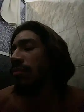 Snapshot of Mineirinho043 chatting on 05.25.26 Mineirinho043 online show from 05.25.26