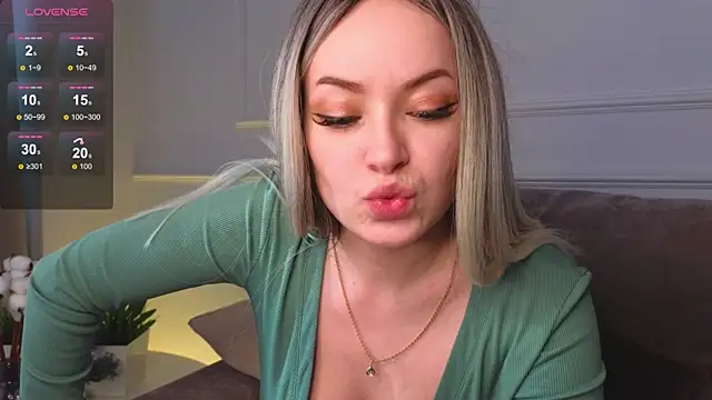 Snapshot of AugustaGearing chatting on 02.19.25 AugustaGearing online show from 02.19.25