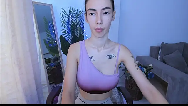 Celine Roxelle online show from 09.20.25