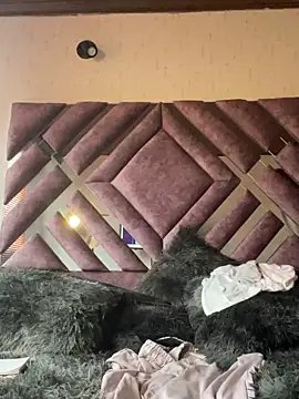 Maggie Geller online show from 03.02.25