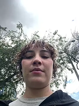 Maggie Geller online show from 02.05.26