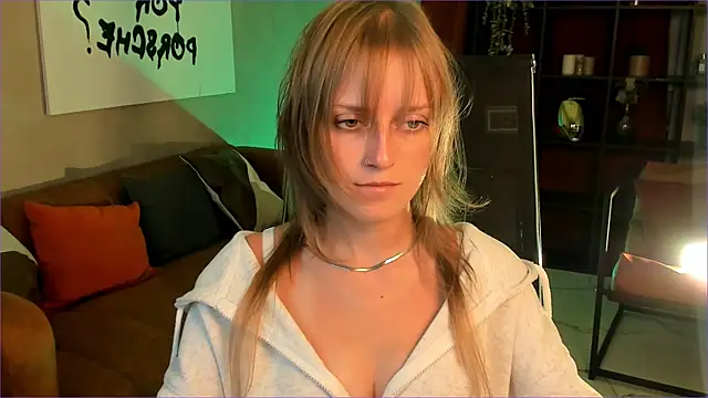 KiraMontoya online show from 09.09.25