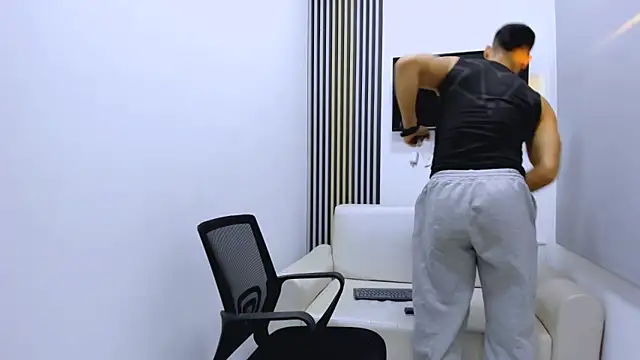 Snapshot of ANDRES_STUD chatting on 02.07.26 ANDRES STUD online show from 02.07.26