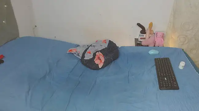 Said hot01 online show from 03.21.25