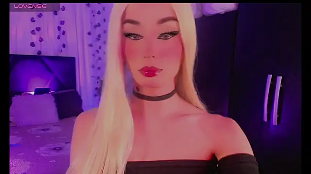 Snapshot of Irina_milkmaid chatting on 05.28.26 Irina milkmaid online show from 05.28.26