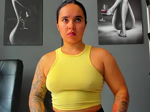 karlyjons12 online show from 11.28.25