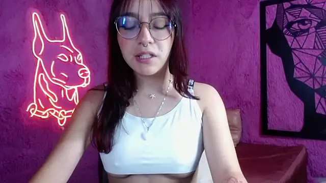 Sunshinegirl   online show from 03.04.25