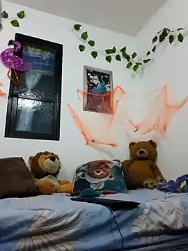 jeans and emma online show from 11.02.25