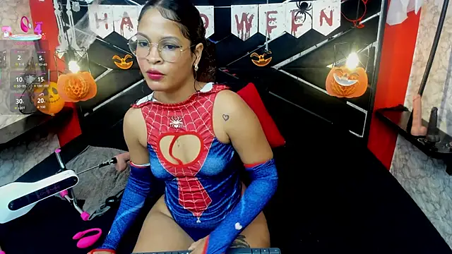 Snapshot of IVISBOUNCYASS chatting on 10.30.25 IVISBOUNCYASS online show from 10.30.25