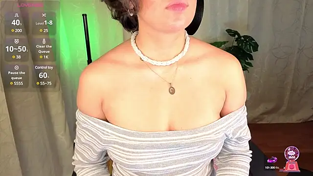 sophia dumont online show from 03.14.25