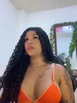 tinalove7 online show from 11.28.25