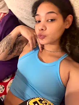 tastylolaaa online show from 09.29.25