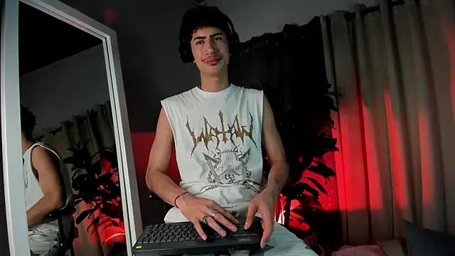 NovaaWheler online show from 10.13.25