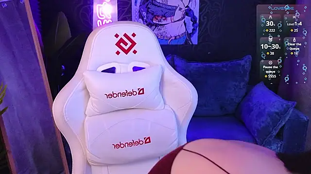 roxy riot  online show from 02.15.26