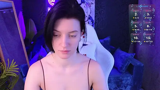 roxy riot  online show from 02.18.26