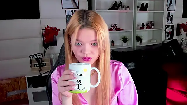 AdeleCartier online show from 02.26.25