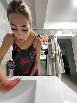 BonyBon29 online show from 12.22.25