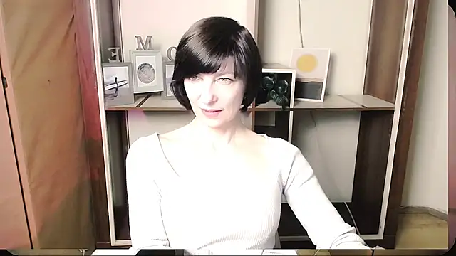  AngeliaFlow  online show from 05.31.26