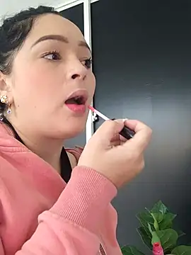 ZamiraGates online show from 03.04.25