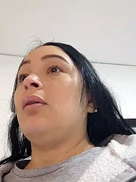 ZamiraGates online show from 03.08.25