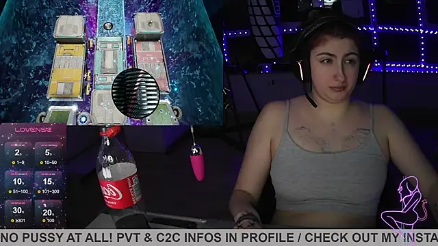 Gamergirl-Linela online show from 03.13.25