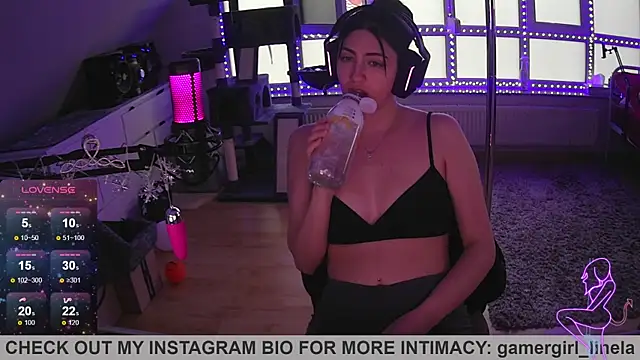 Gamergirl-Linela online show from 11.16.25