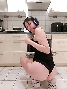 Gamergirl-Linela online show from 03.15.26