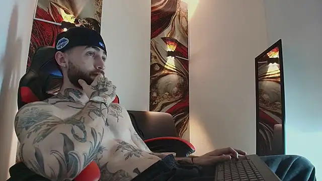 Luke davis01 online show from 12.17.25